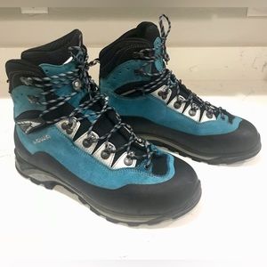 LOWA Cevedale Pro GTX Hiking Boot